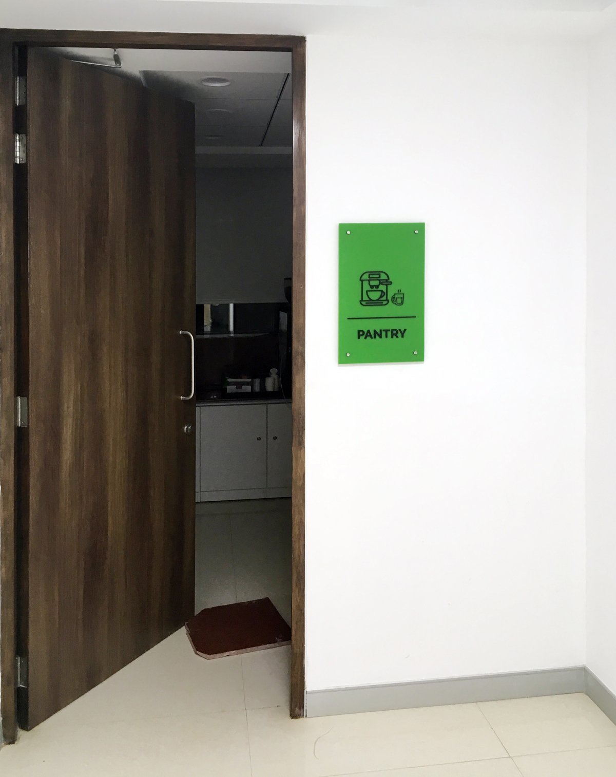 https://elebird.in/project/mtr-internal-branding/